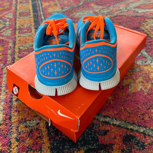 NIB Nike | Women’s Vibrant Blue/Neon Orange Nike Free Run +3 Sneakers, size 6 - Picture 6 of 13